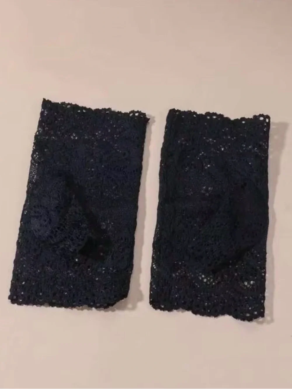 Black Lace Fingerless Gloves for Women Costume Concert Goth Elegant Lightweight
